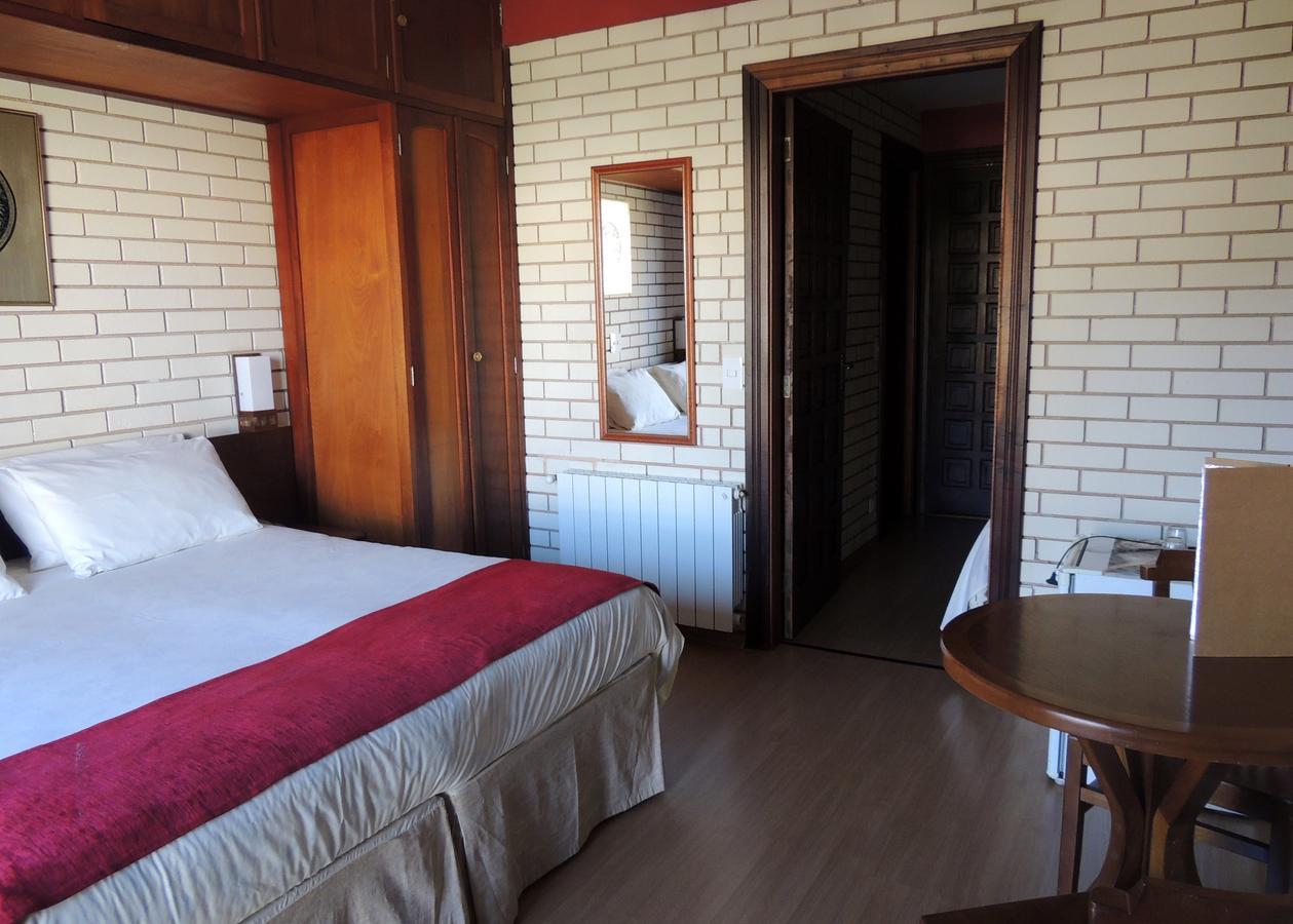 Hotel Monte Carlo Campos do Jordão Екстериор снимка