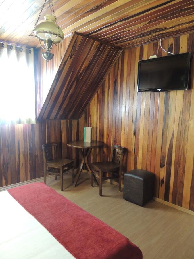 Hotel Monte Carlo Campos do Jordão Екстериор снимка